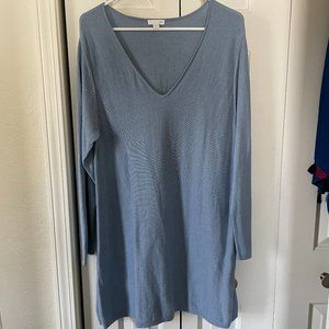 J.Jill Blue Cotton/Viscose Blend Blue tunic sweater.  Size Large